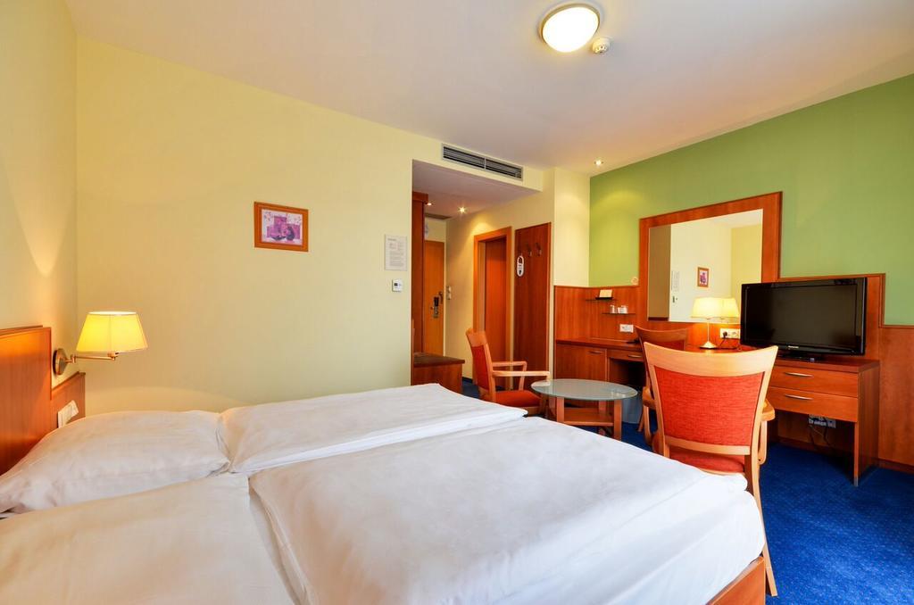 Hotel Filipinum Jablonné nad Orlicí Cameră foto